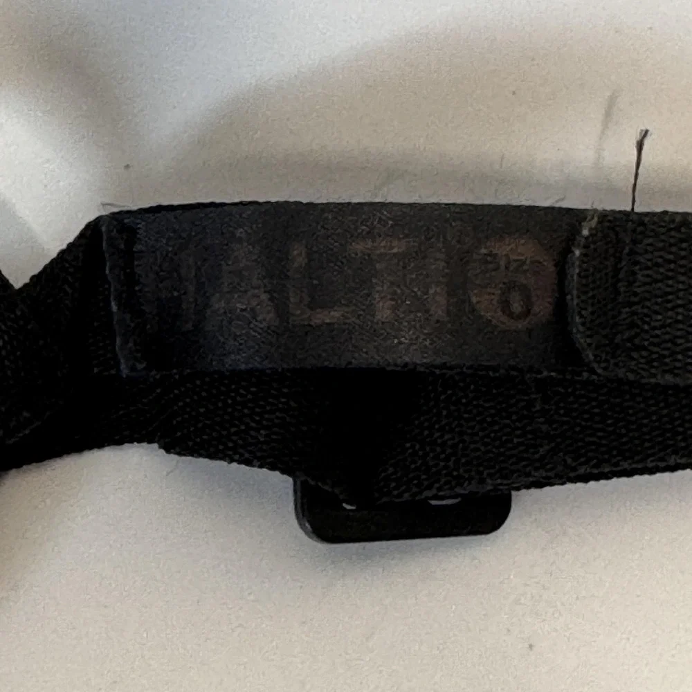Halti Headcollar Size 0 XXS Black Nylon Dog Head Collar Stops Pulling Kindly